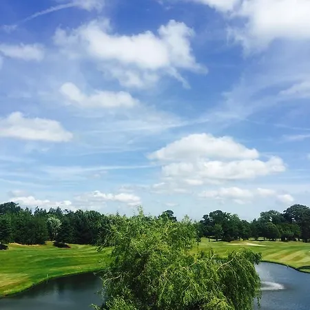 Belfry Citywest 公寓 都柏林